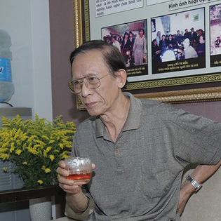 Nghệ sĩ Văn Báu